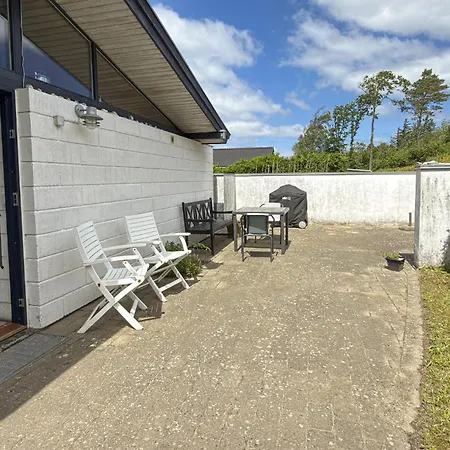 2 Bedroom Lovely In Nyaraló Allingåbro